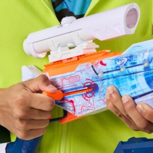 Précision avec le viseur longue portée du Nerf Loadout Arctic Zerostriker